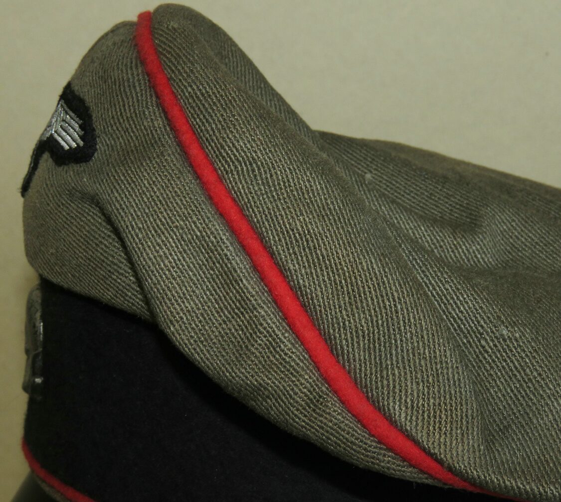 Crusher visor hat for artillery of the Waffen-SS