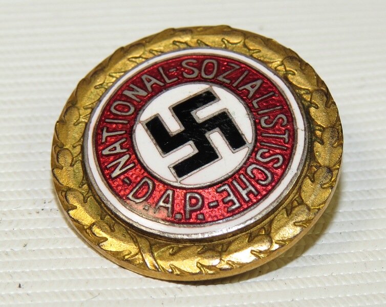 NSDAP gold party badge 97830, small size -24 mm- NSDAP, non-Combat