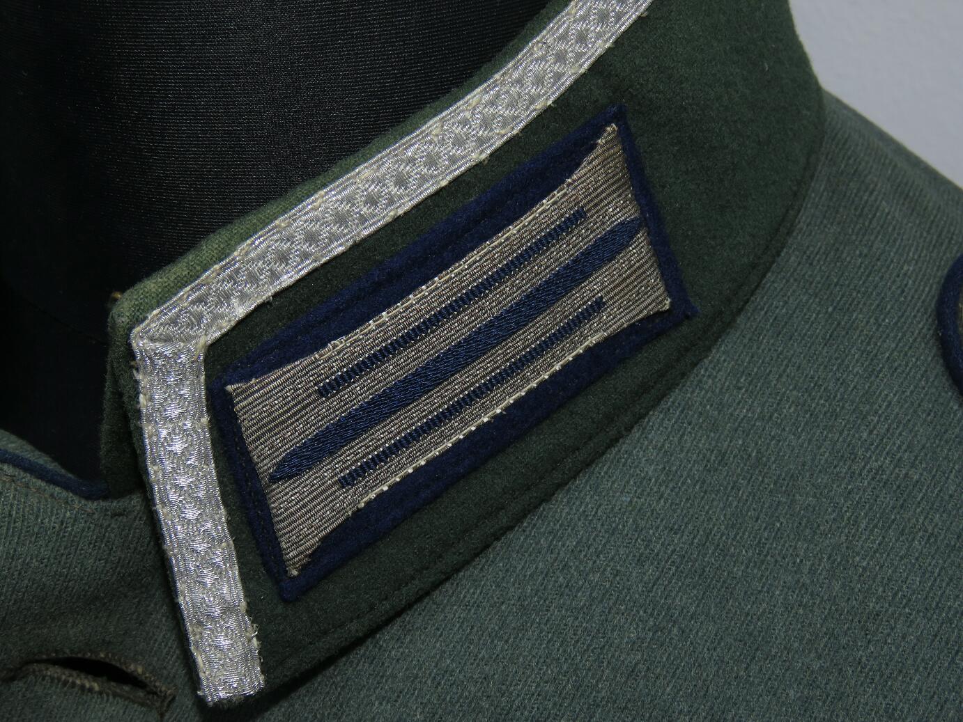 Wehrmacht geschönte Feldbluse für einen Sanitätsfeldwebel tunic