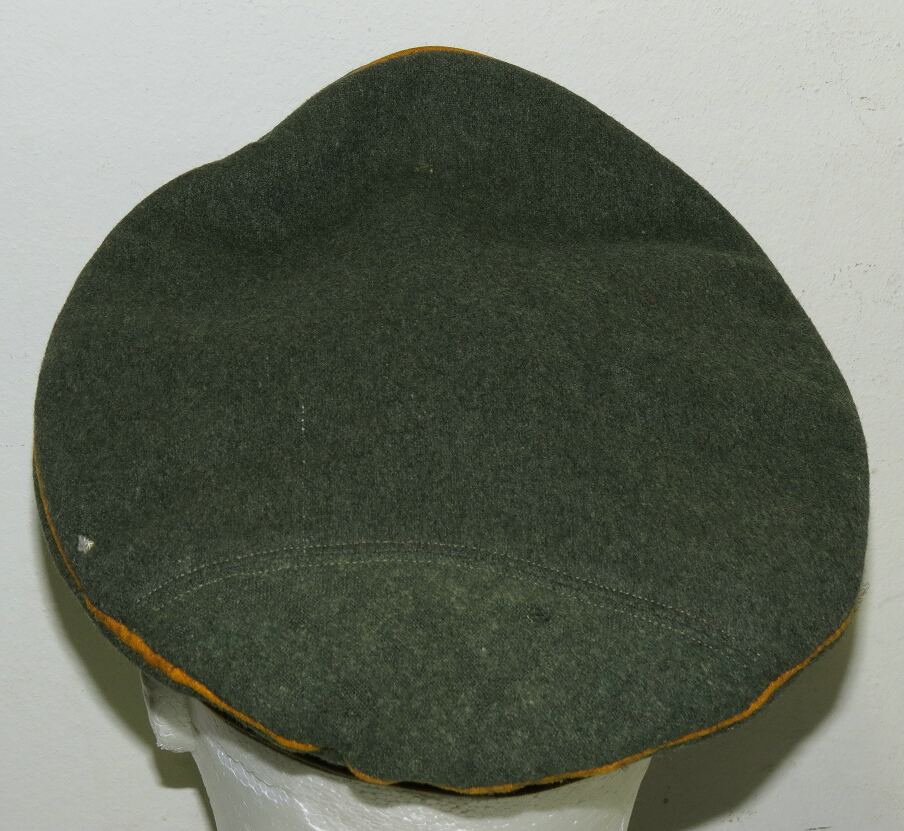 Wehrmacht Cavalry visor hat with traditional eagle “Schwedter Adler”