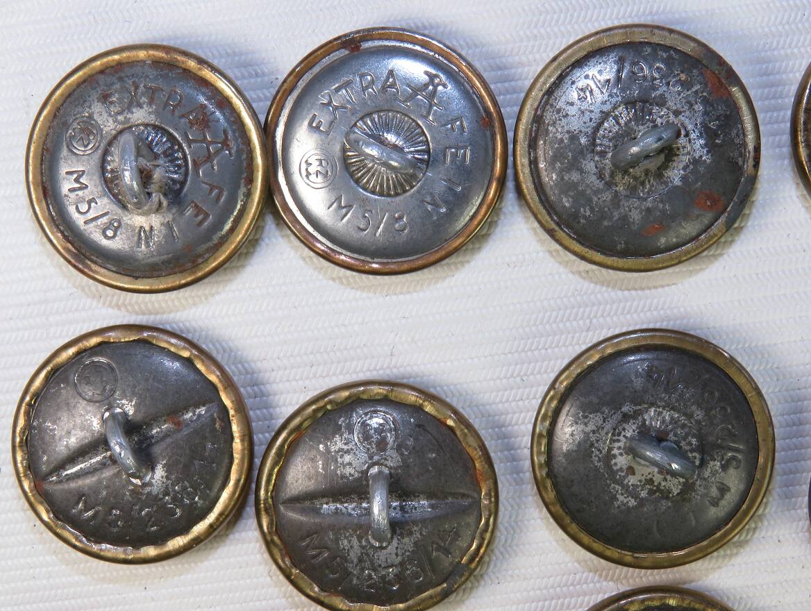 24 mm NSDAP political leader overcoat gilded buttons set