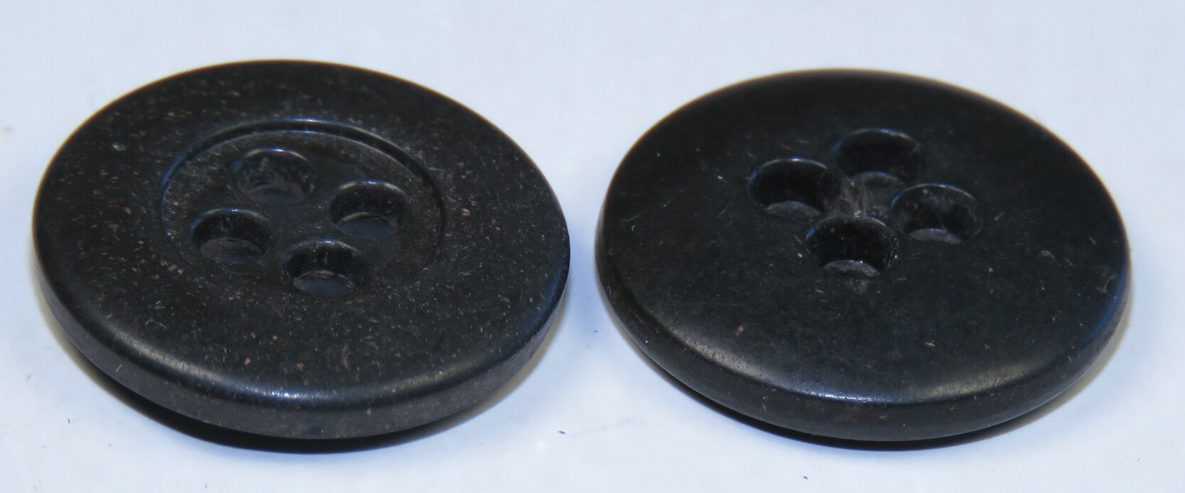 Dark brown 14 mm small bakelite button for German tunics