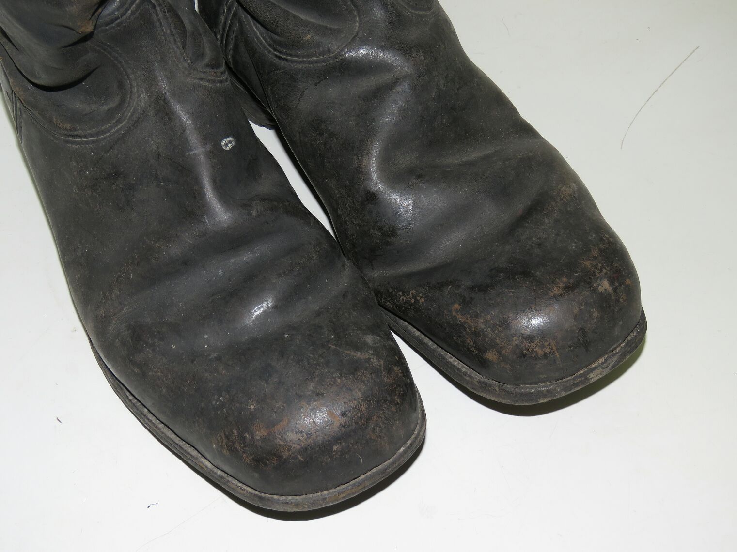 Imperial Russian long leather boots