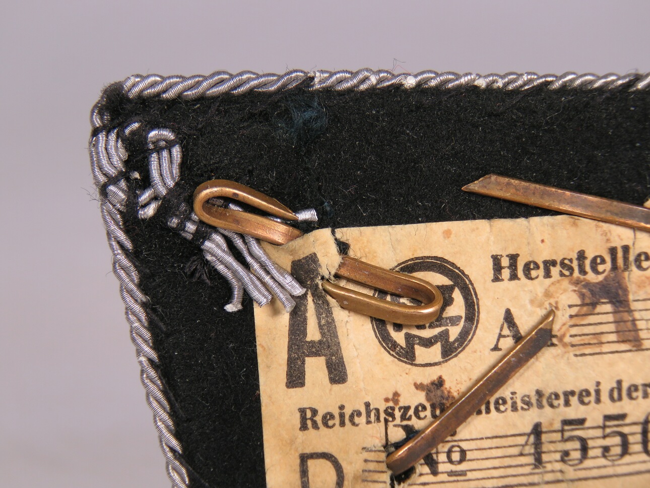 SS Sturmbannführer collar tabs