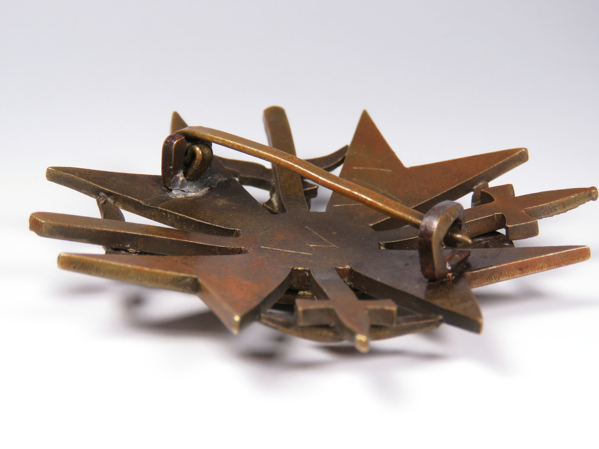 Spanish cross with swords, bronze class. Petz and Lorenz