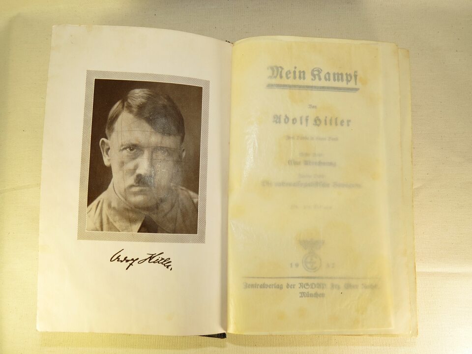 Adolf Hitler - Mein Kampf. Original issue, 254-258 Auflage from 1937 ...