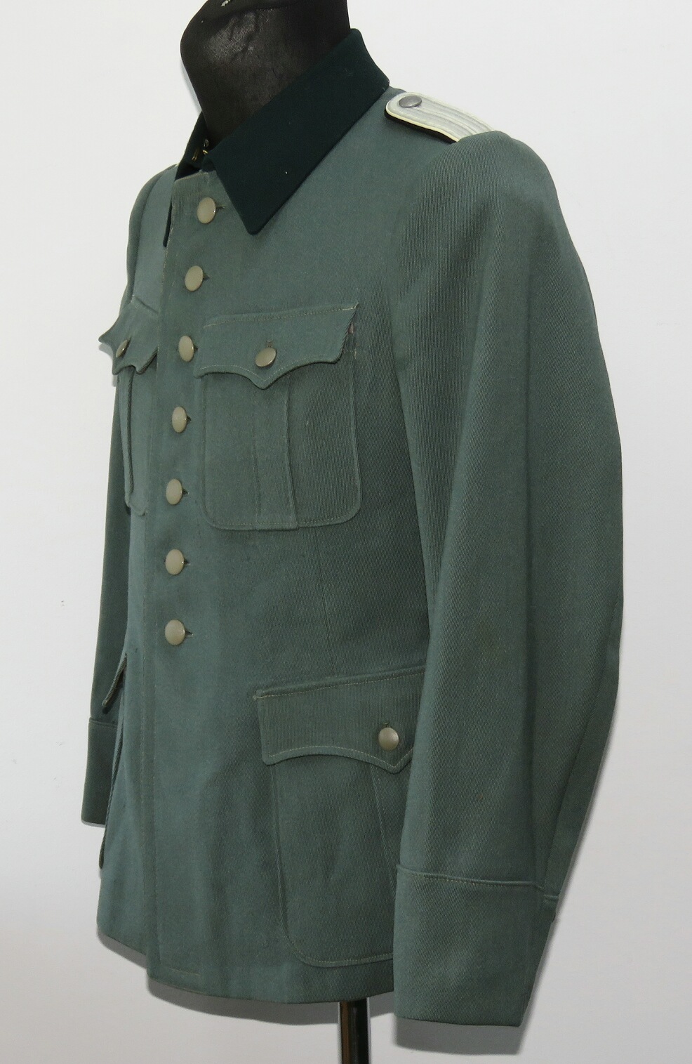 Waffen-SS command tunic, Dutch-made, unused