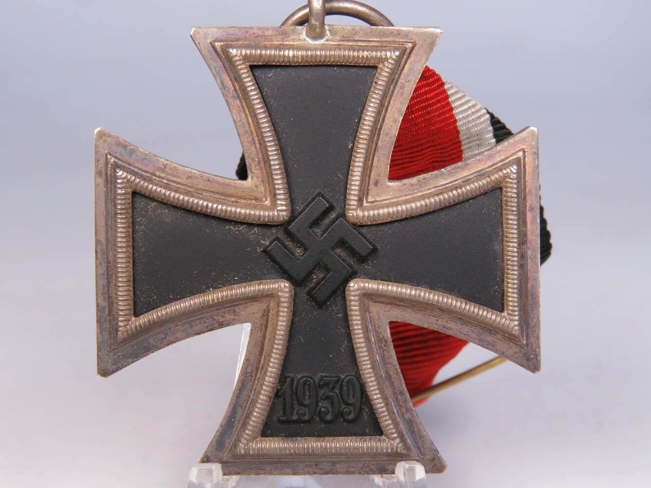 Eisernes Kreuz 2nd Class 1939 with Heavy Frame