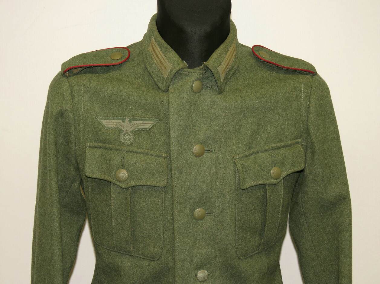 M40 Wehrmacht artillery tunic in enlisted rank of Kanonier- Heer