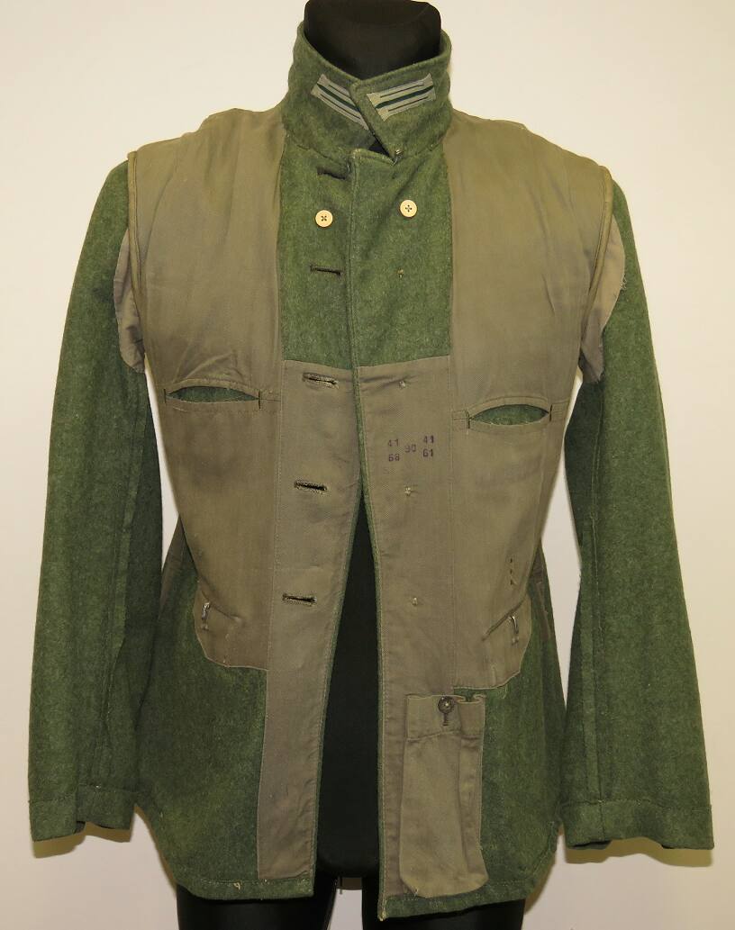M 40 Wehrmacht artillery tunic for enlisted ranks in rank of Kannonier ...