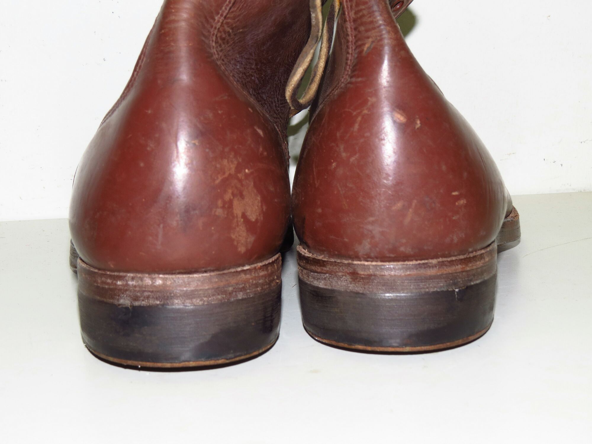 Soviet Red Army lend-lease leather shoes made from brown leather. Mint.