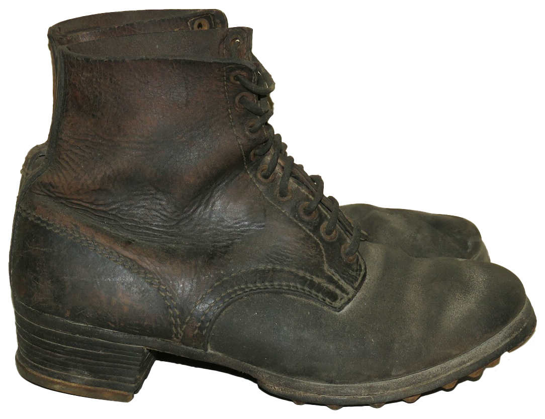 Wehrmacht or Waffen SS boots