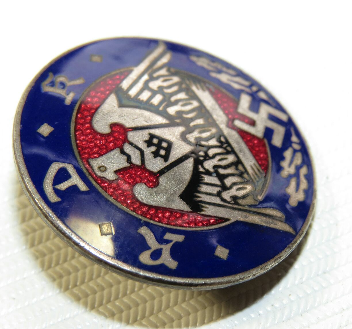 3rd Reich RdK- Reichsbund der Kinderreichen member badge, blue enamel ...