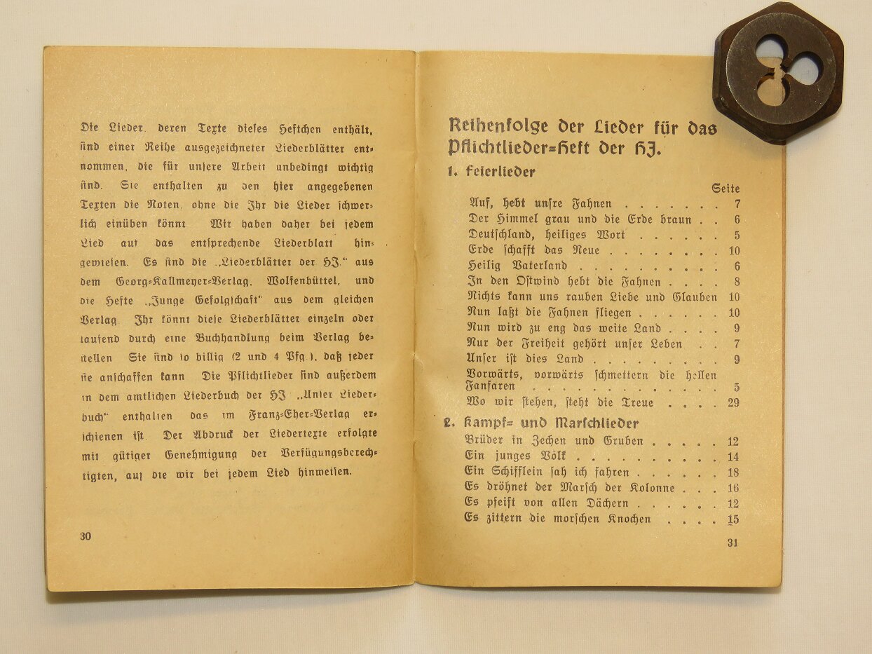 HJ Songbook. Pflichtlieder Der Hitler Jugend