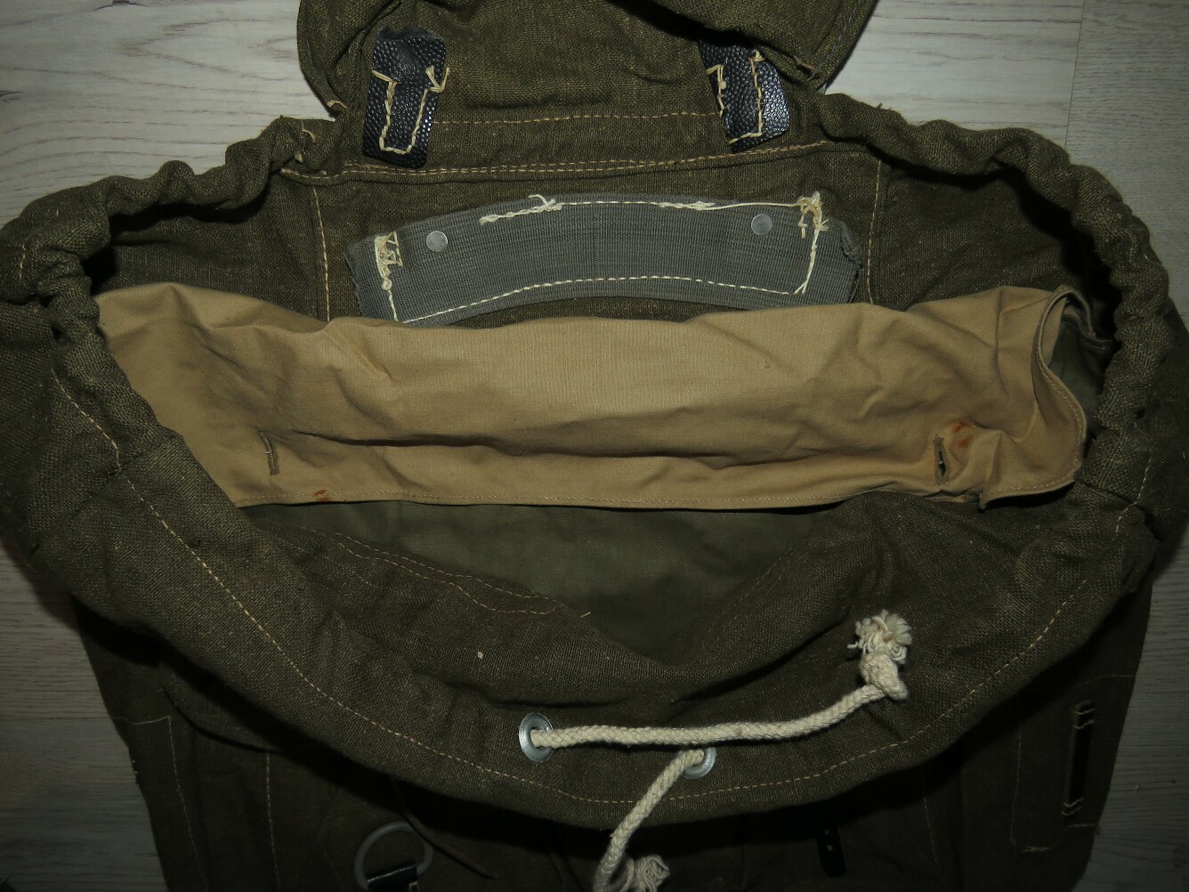 Wehrmacht or Waffen SS M 31 Backpack, Mint